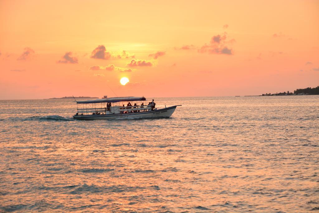 Royal Relax Holiday Hulhumale Esterno foto
